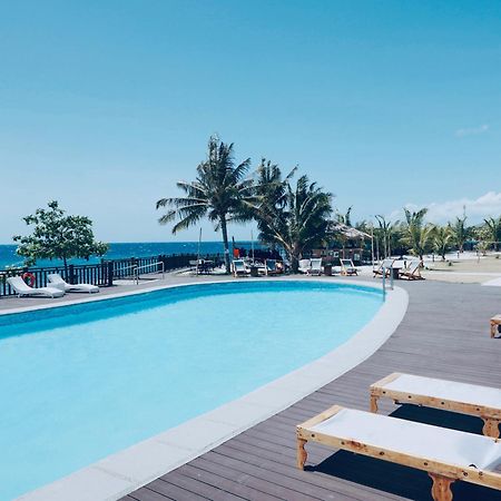 W Golf Resort Oslob Eksteriør bilde